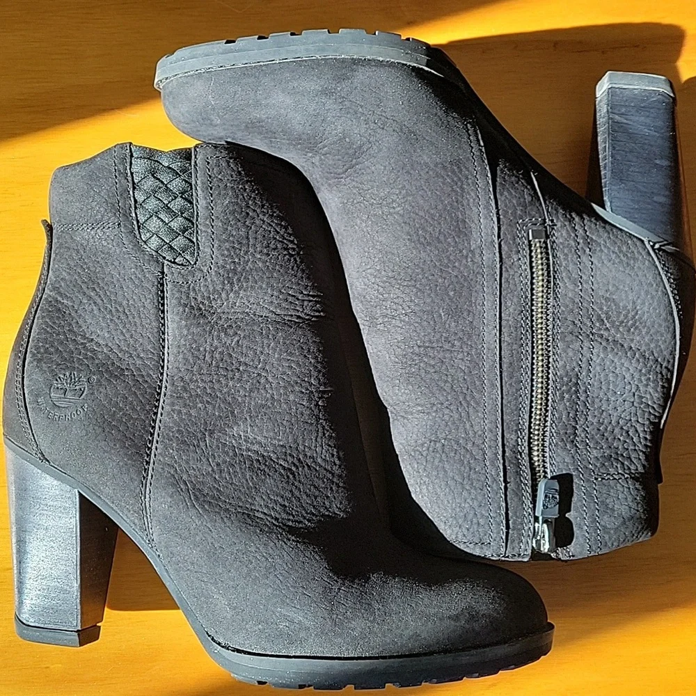 Timberland Women's Black Ankle Boots - Picture 4 of 11